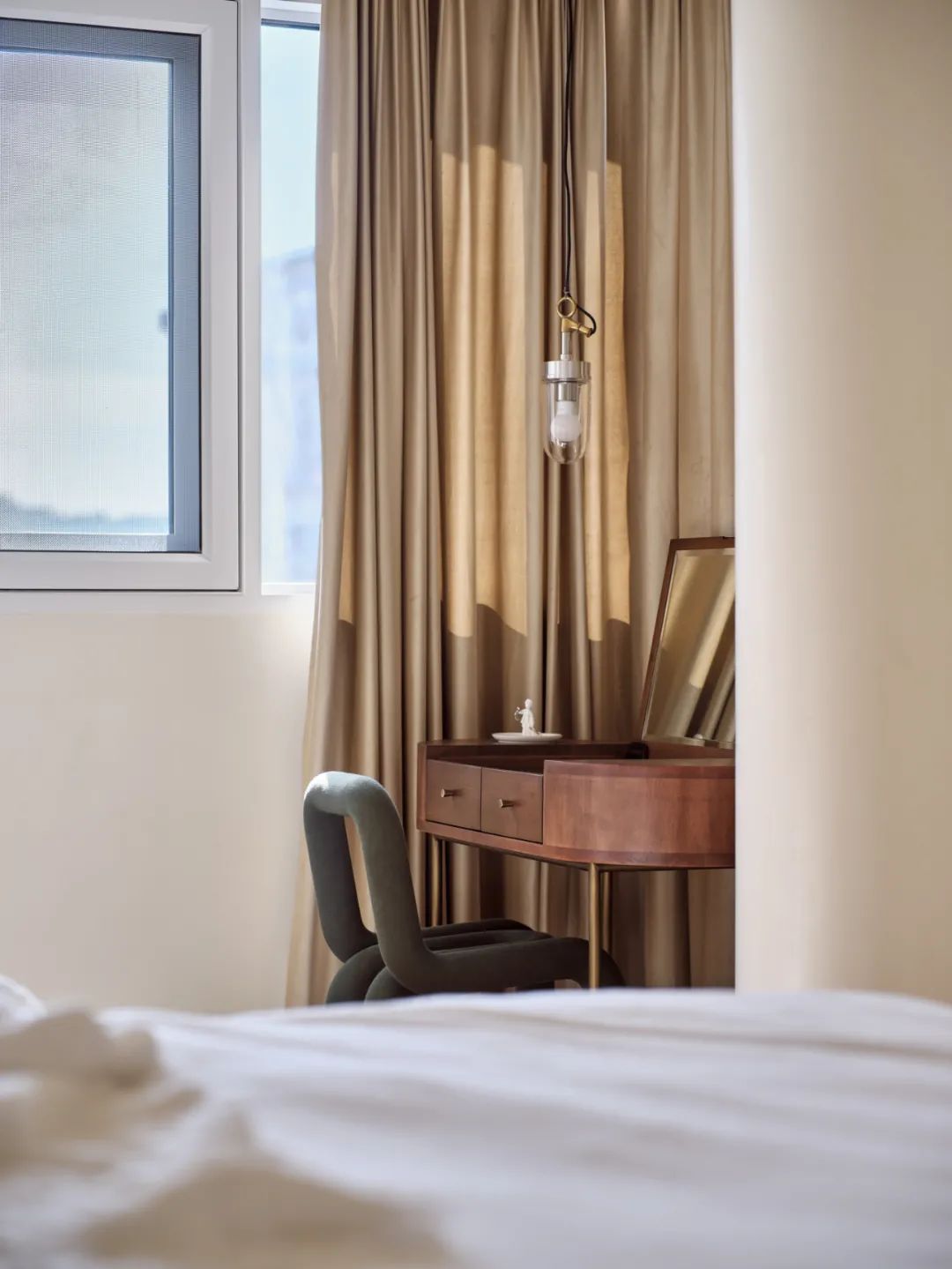 溫潤奶油風~無用隔墻應拆盡拆，宅家盡享“日月同輝”