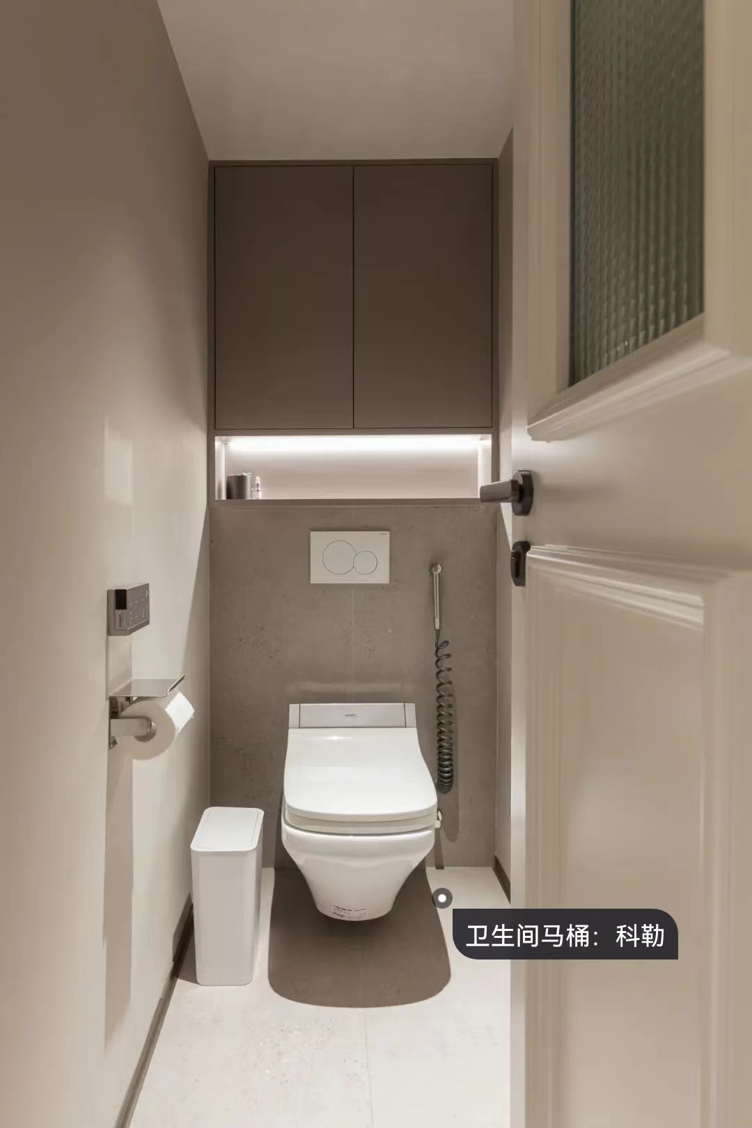 潮酷爸媽帶娃記，輕復(fù)古宅一鏡到底，影音房也沒放過