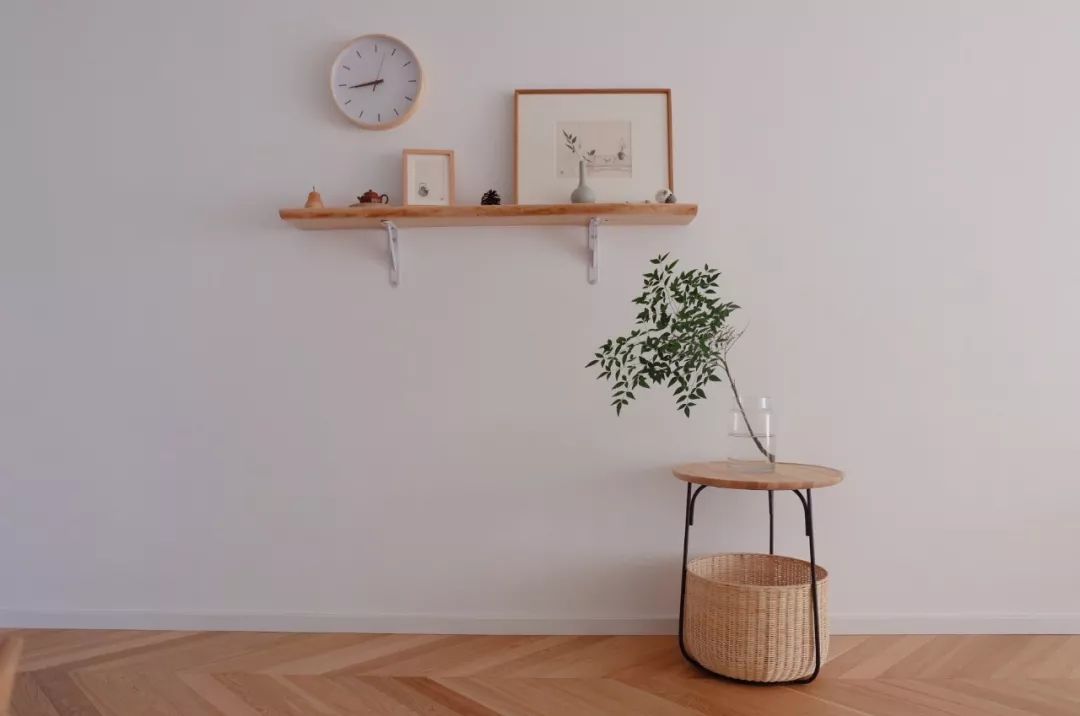 淡雅原木軟裝滿屋書香，東方審美里的別樣禪意煙火