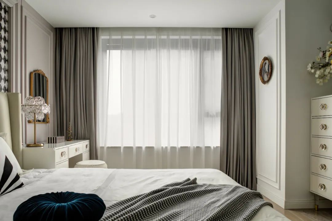 繁復裝飾也能和而不亂？看看她家，成全你的小資自由