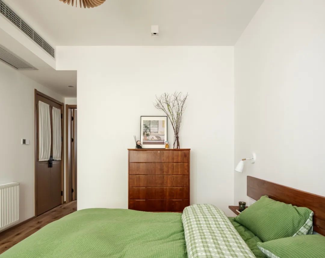 空間規劃師丨色彩層次映射功能變化，刪繁就簡的輕盈自宅