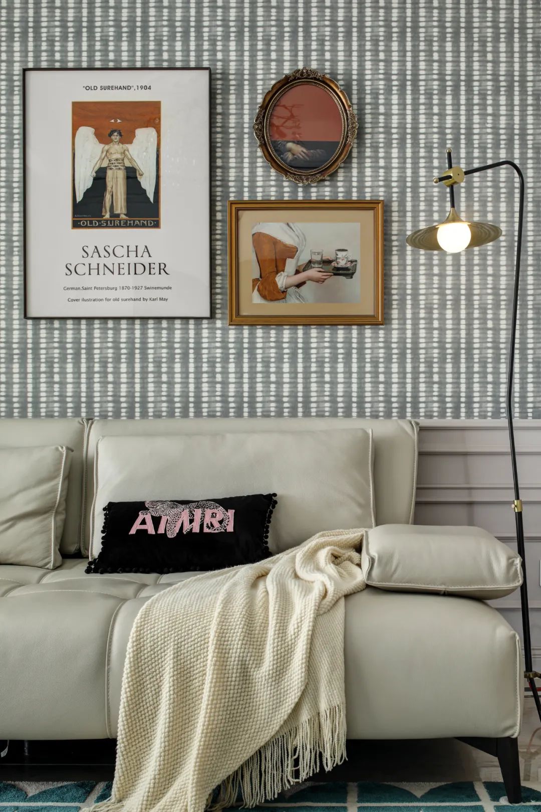 繁復裝飾也能和而不亂？看看她家，成全你的小資自由