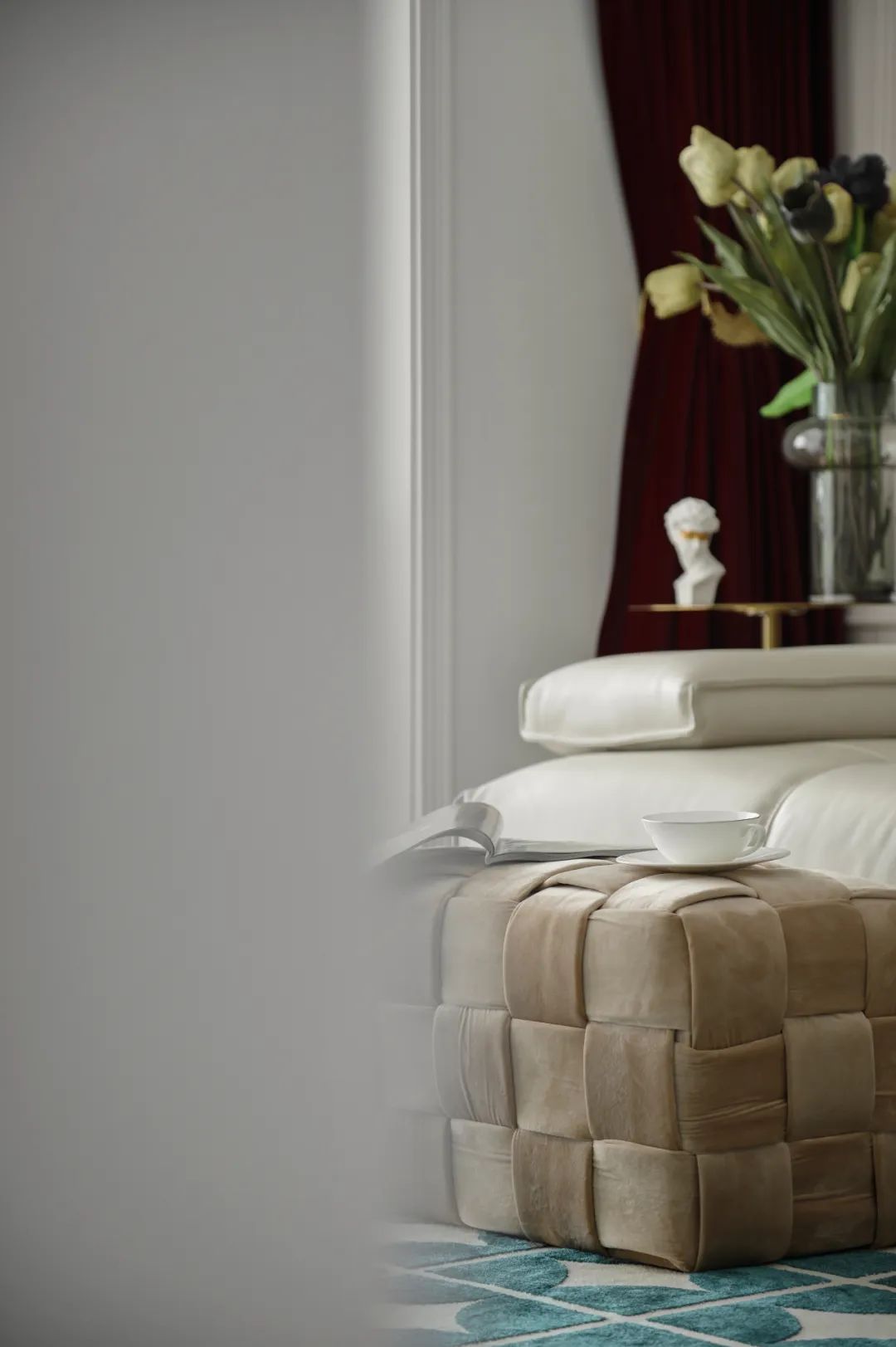 繁復裝飾也能和而不亂？看看她家，成全你的小資自由