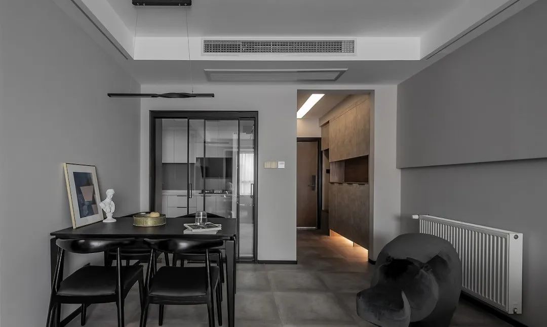 1人1貓隨心住，豐盈黑白簡約，潮酷boyの雅痞居