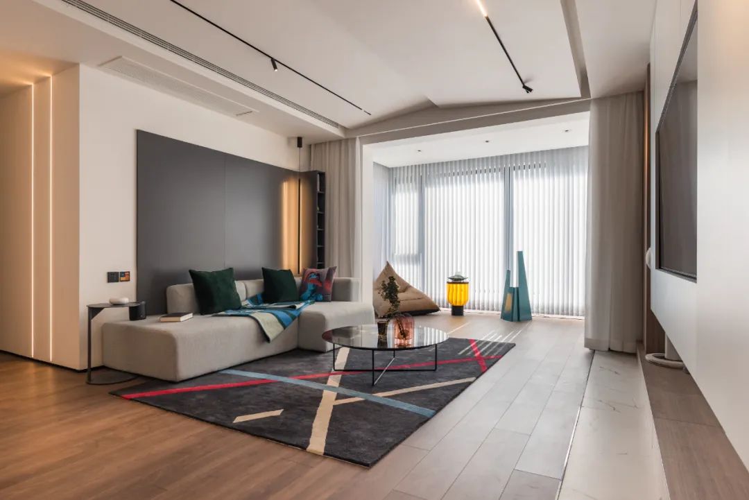 居家手記丨主題浴缸房、陽(yáng)臺(tái)用餐區(qū)，隨時(shí)開(kāi)啟度假模式