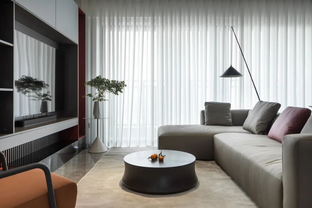 宅子只是睡覺的“窩”？NO，看這一家三口，就像住進詩歌