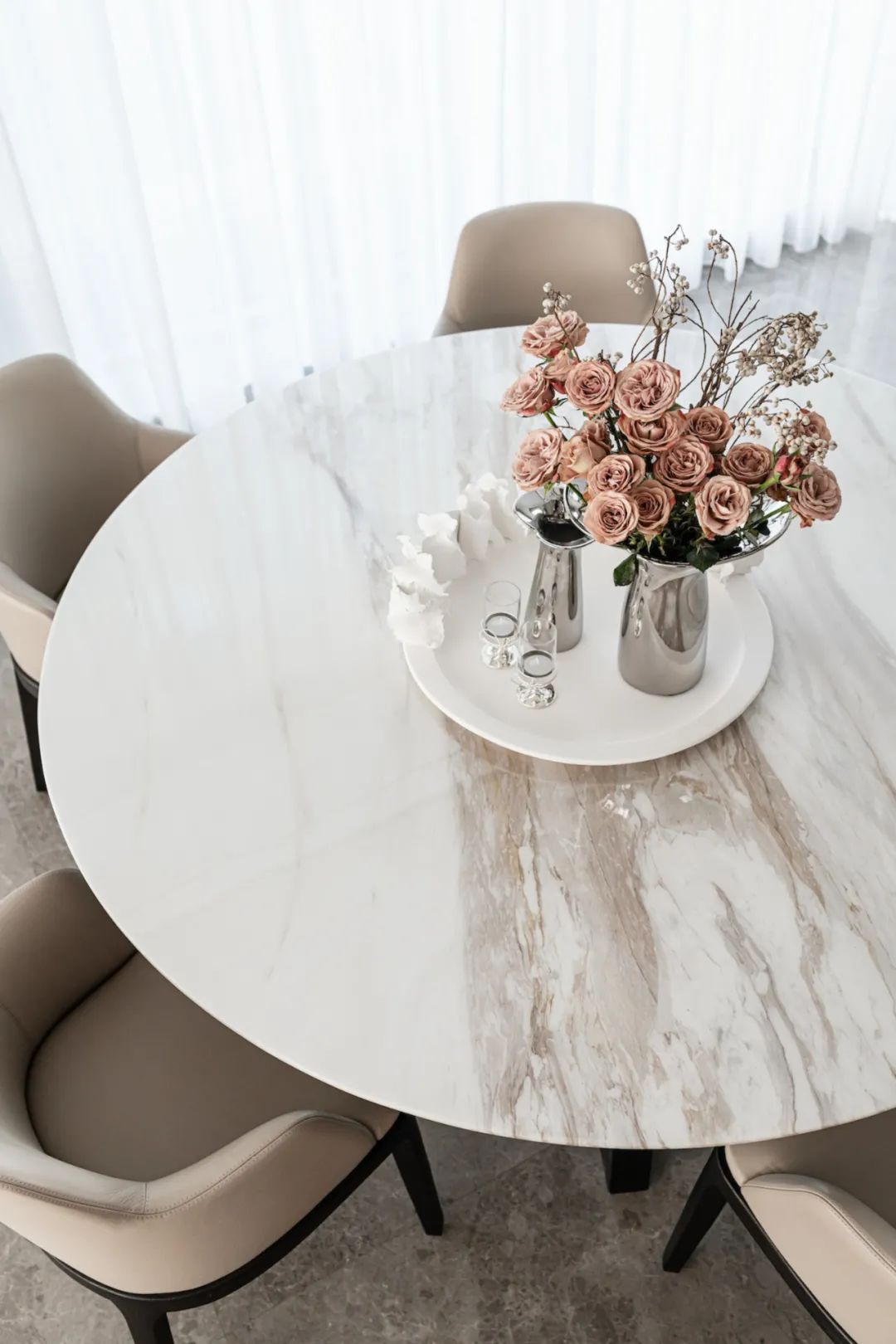 一家五口住進五星酒店？原來是他家輕奢自宅