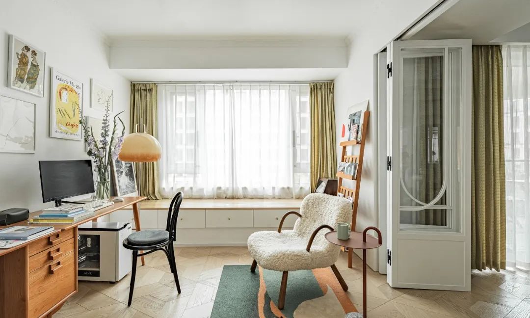 輕奢家具+古典線條+純白硬裝，微微法式很傾城～