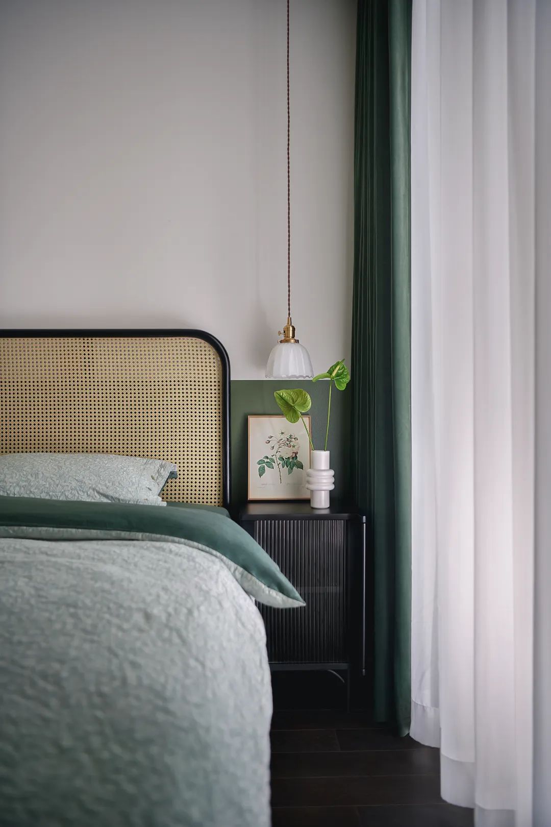 復古風可以有多存粹？中古家具+經典撞色，一鍵穿越