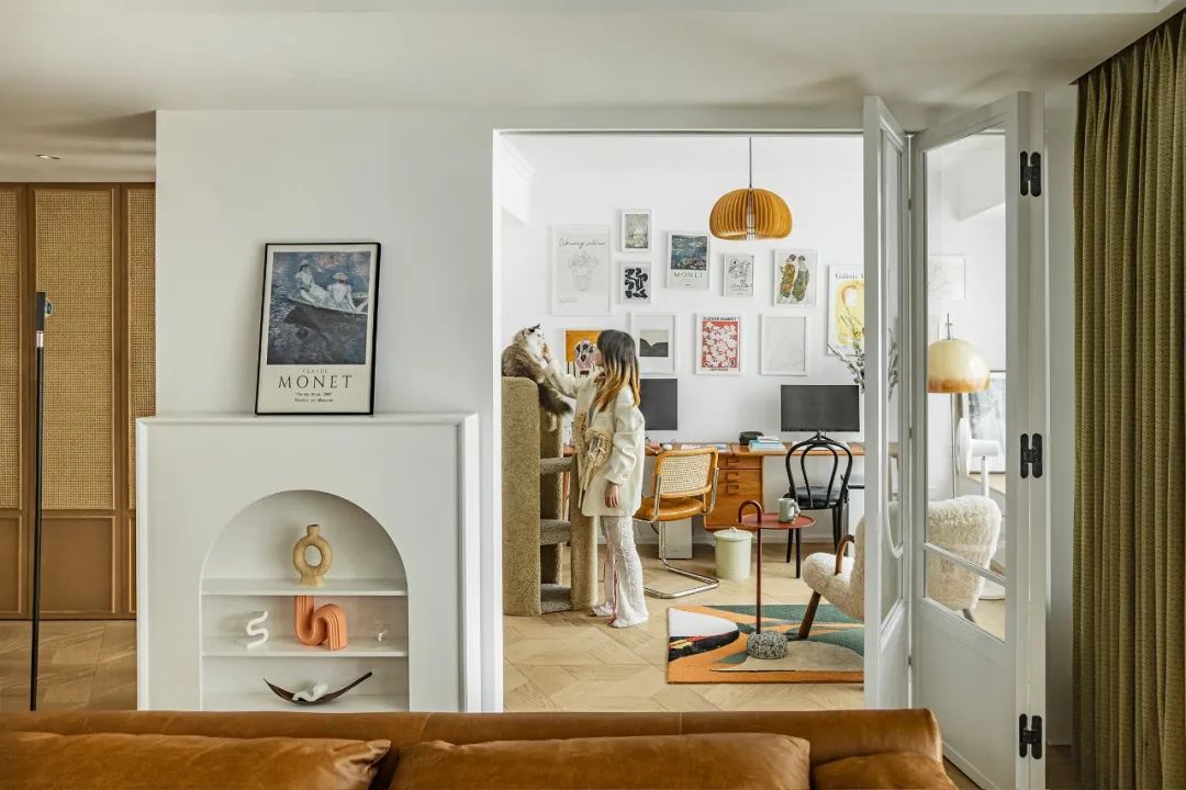 輕奢家具+古典線條+純白硬裝，微微法式很傾城～