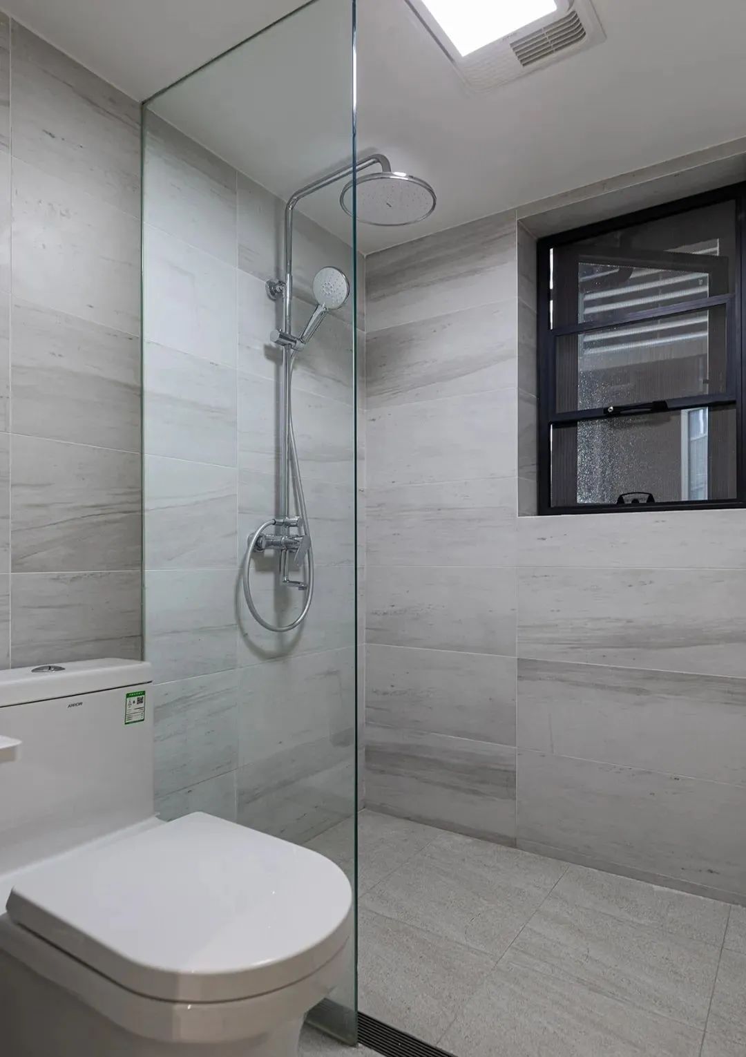 電影里走出のMUJI風自用宅，家庭閱讀區(qū)+強收納，快抄作業(yè)~