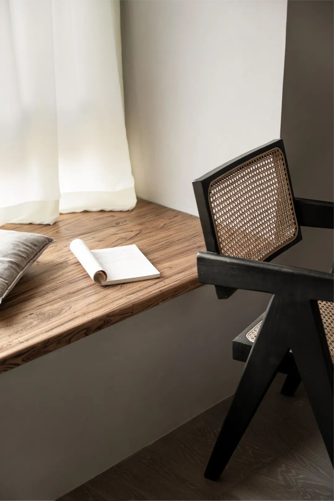 “去客廳化”有多爽?她家憑借異形窗+開放浴缸圈粉無數(shù)