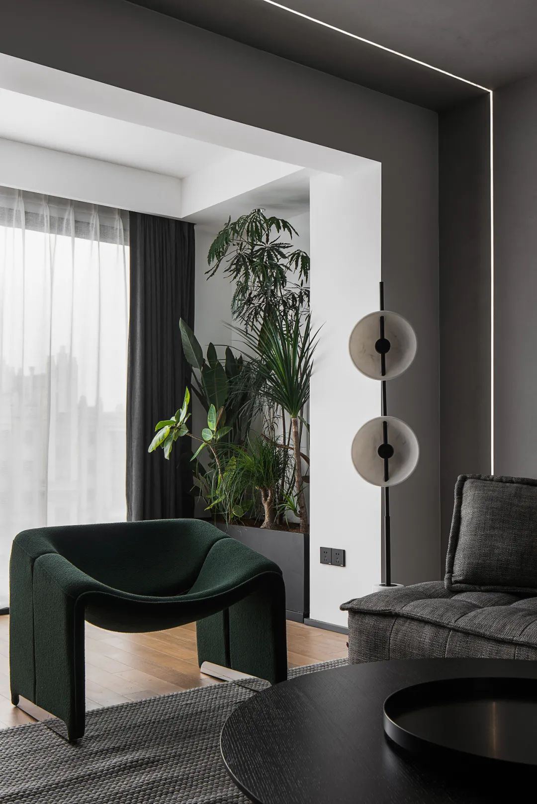 一家5口如何審美一致？他家刷成愛(ài)馬仕橙，房?jī)r(jià)都漲了