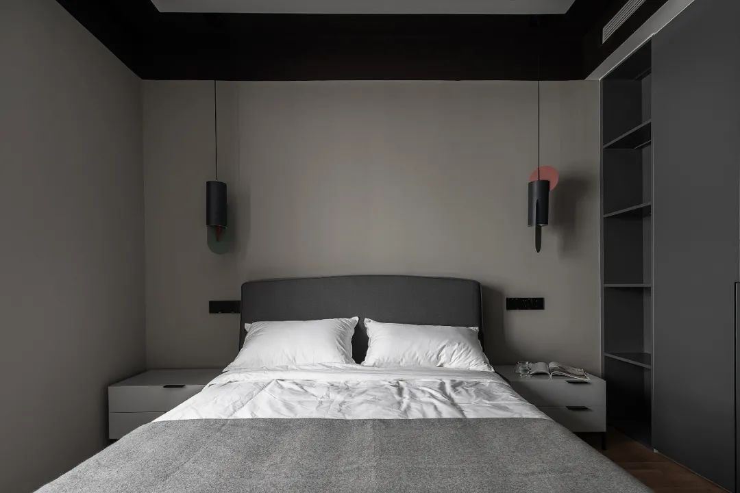 一家5口如何審美一致？他家刷成愛(ài)馬仕橙，房?jī)r(jià)都漲了