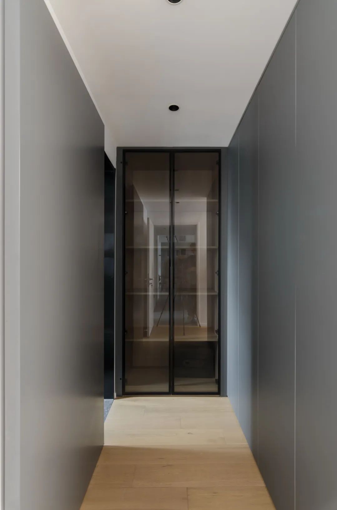 爸媽的晚年宜居宅丨玻璃廚房、吧臺、衣帽間，處處是驚喜