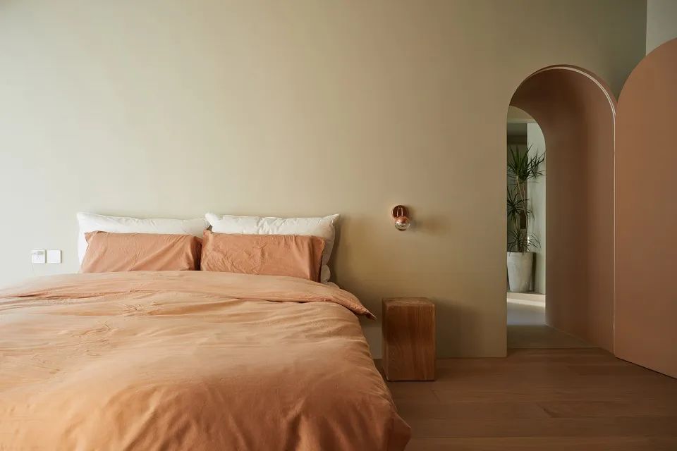 弧型洞口的浪漫丨全景餐廳+奶油色系，享受輕奢居住體驗