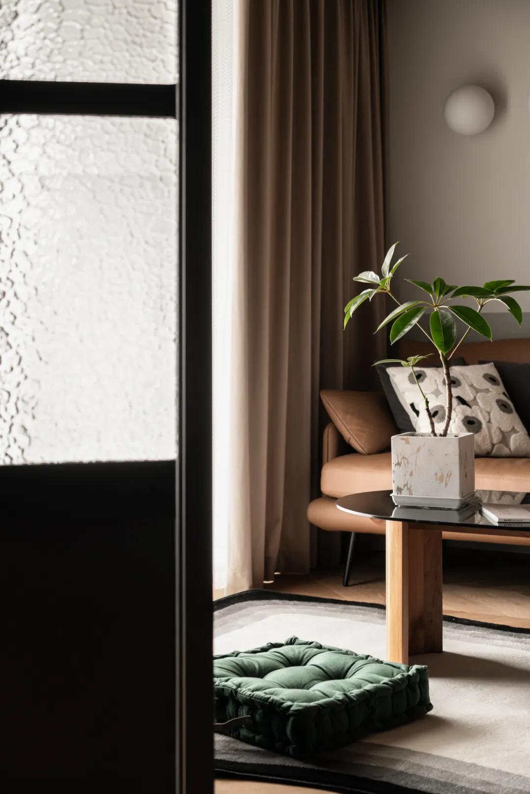 「屋主專訪」多功能房＋復(fù)古懷舊色，給家畫了個“減齡妝” 