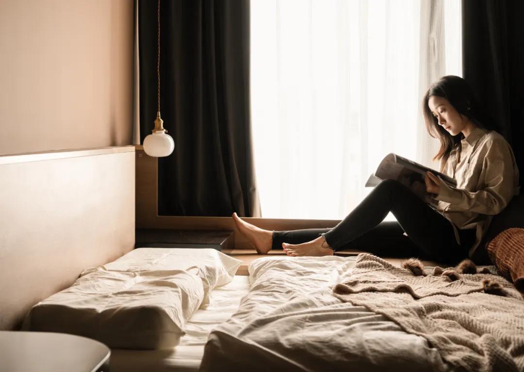 「屋主專訪」多功能房＋復(fù)古懷舊色，給家畫了個“減齡妝” 