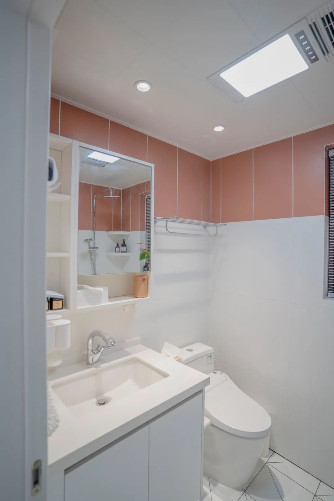 如何打造奶油風(fēng)？看完成都小夫妻的婚房get了！	