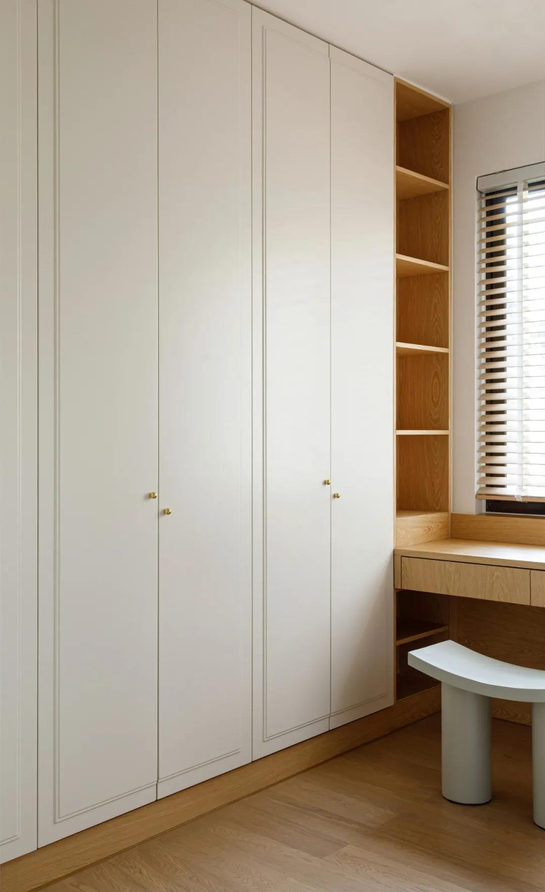 新宅巧設計，小3房「暗色變奏曲」完美詮釋less is more 