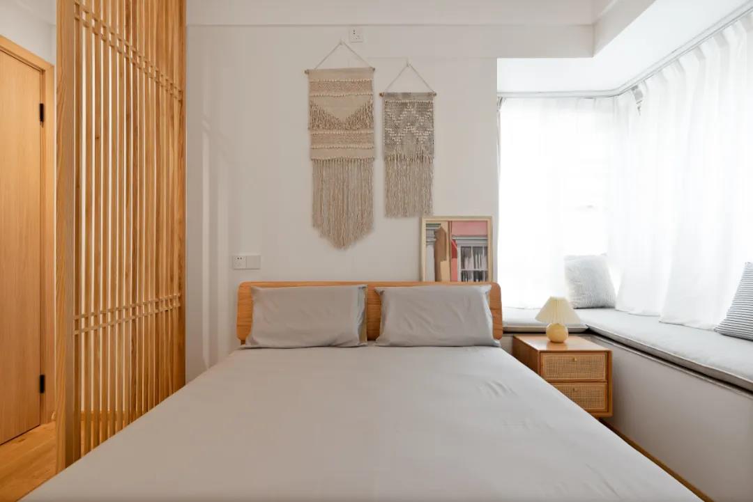 小紅書爆火：2人2喵入住異形小戶，仿佛是日劇穿越~	