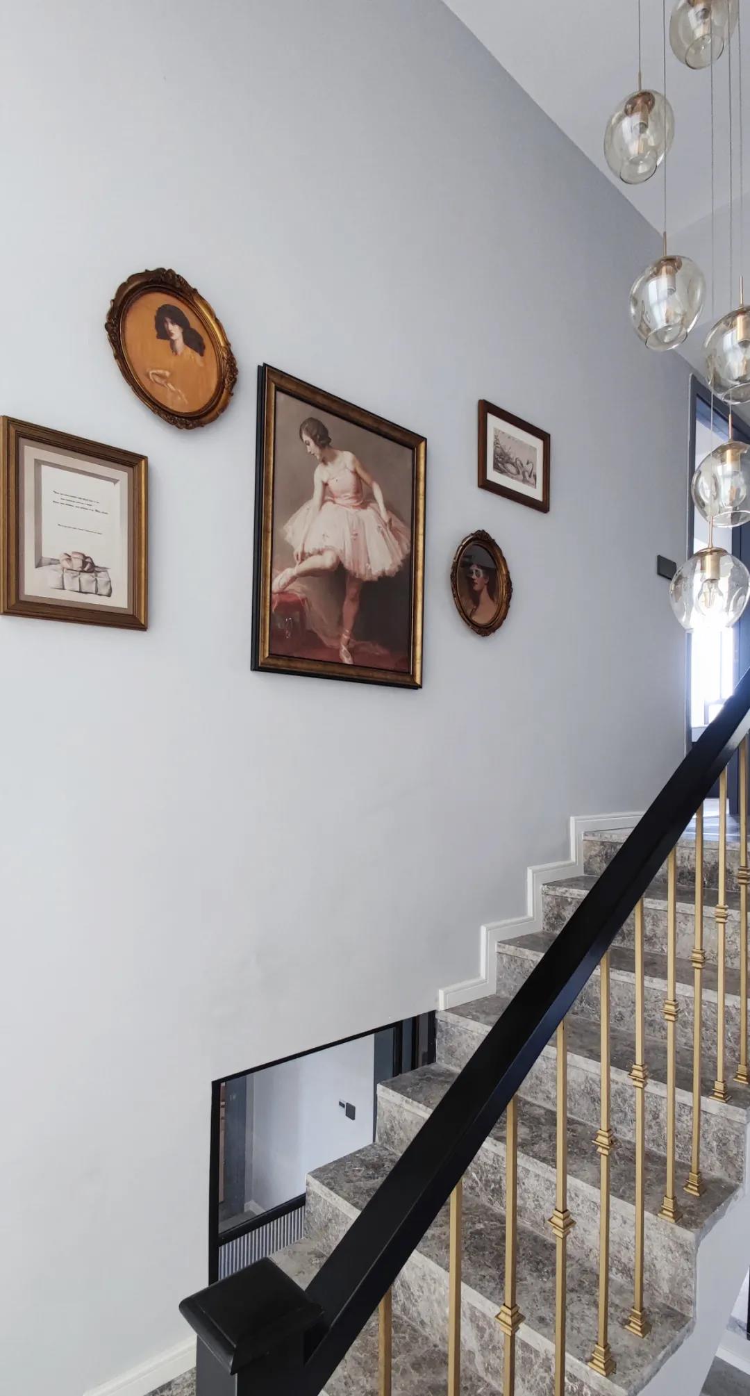 獨立套間、休閑書吧、頂樓陽臺，這個復式房超全能！