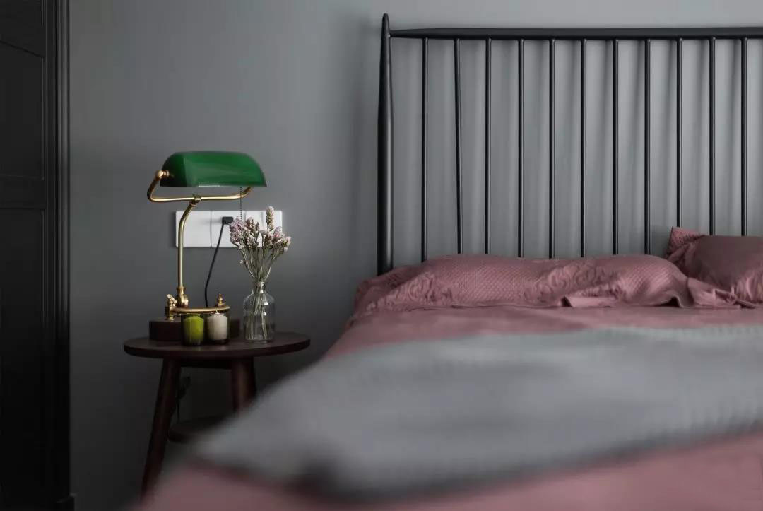 入住4年她家不過時，復古搭配、空間設計經驗都是一絕