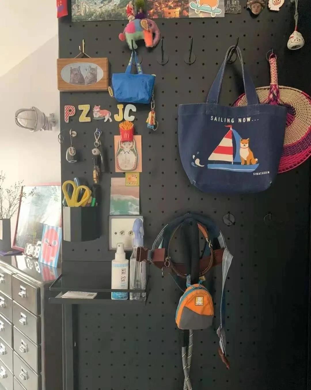 兩人一狗“斷舍離”，給生活做減法，拒絕emo! 