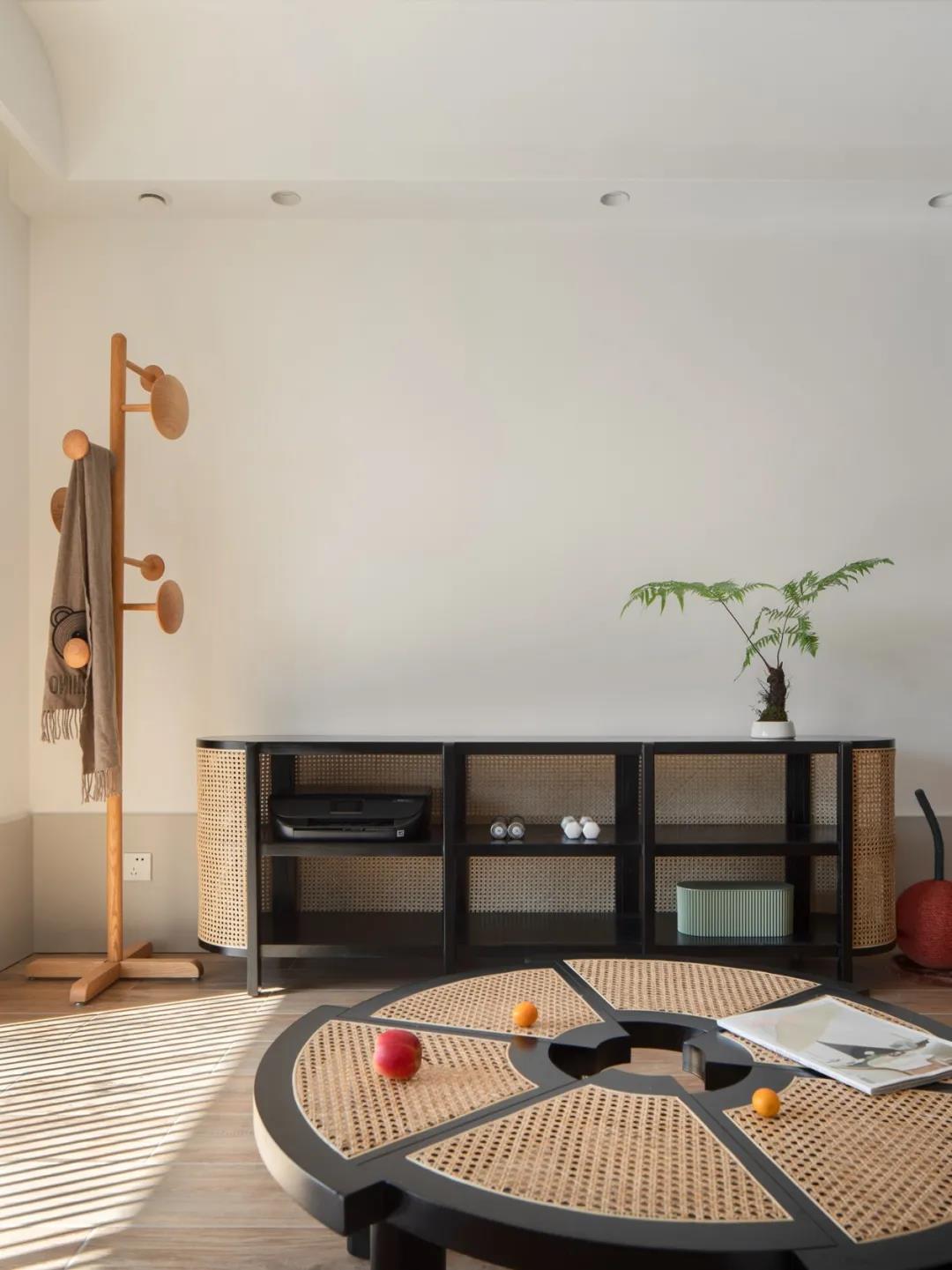 咱就是說，93㎡小三居改成一居，看完我直呼好家伙~	