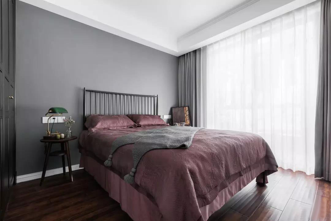 入住4年她家不過時，復古搭配、空間設計經驗都是一絕