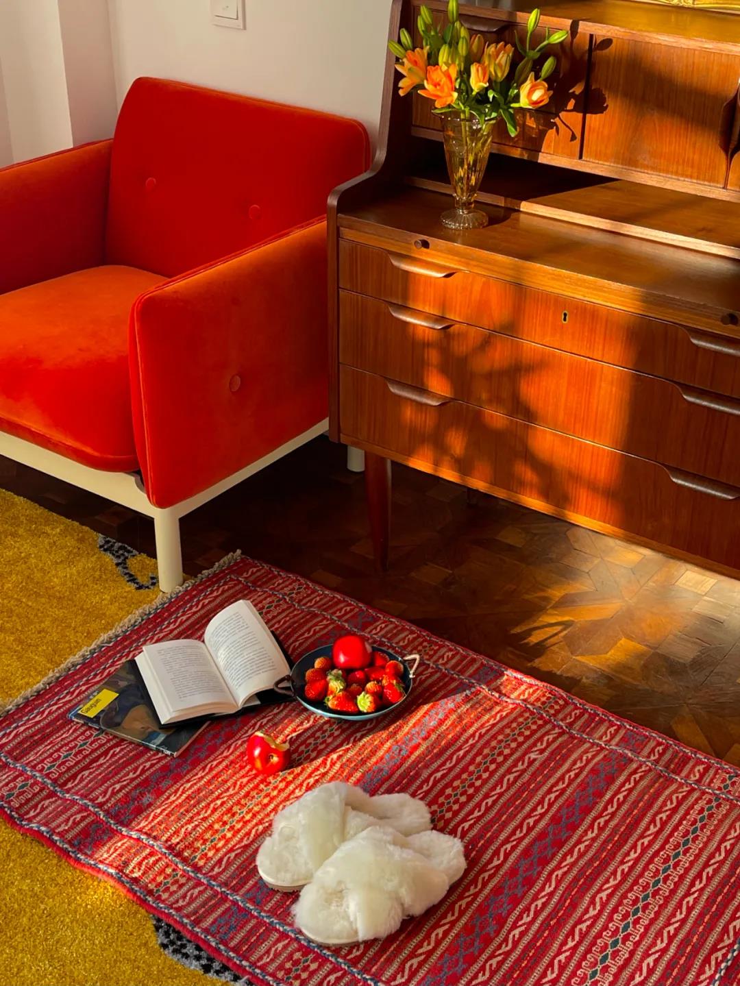 這屆情侶有多會住？格子門窗日光浴，隨性又自由	