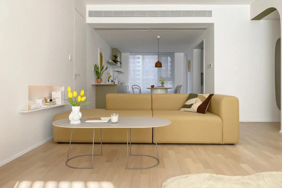 創業夫妻窮裝修，拱形門+奶油風，入住10年不過時	