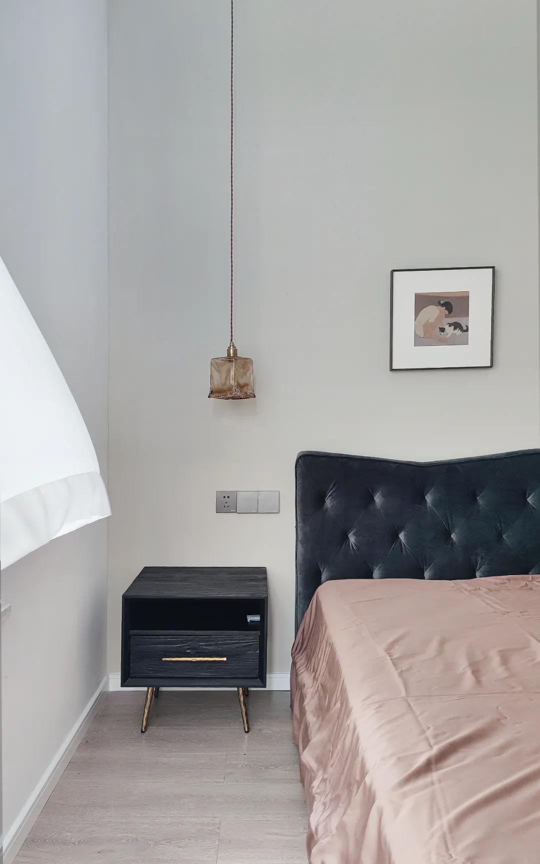 獨立套間、休閑書吧、頂樓陽臺，這個復式房超全能！