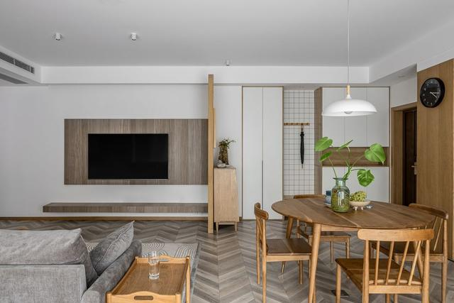 兩室舊宅重塑新生：充滿(mǎn)煙火氣のMUJI風(fēng)愛(ài)娃之家	