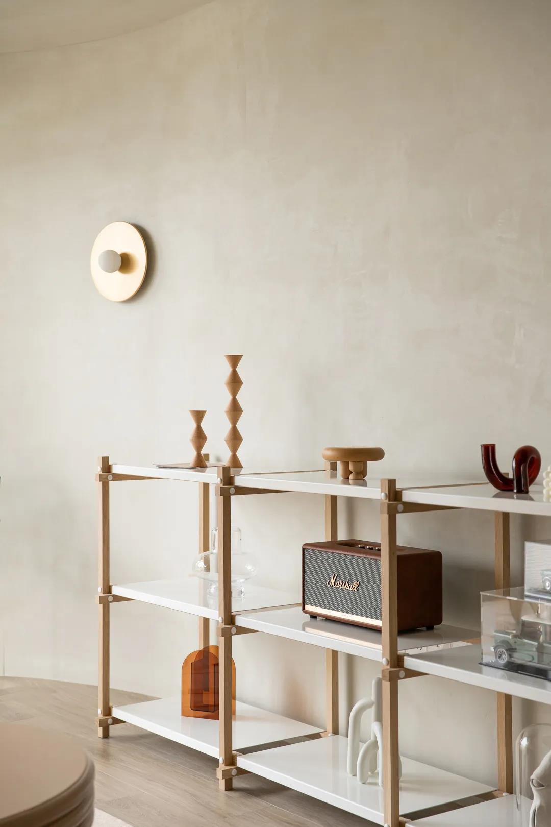 95㎡奶油宅搞出30㎡收納空間，再也不用哭著斷舍離	