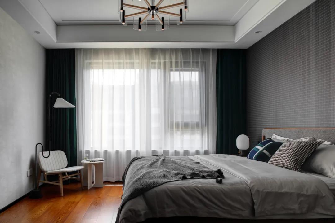 三代同堂の深度復(fù)古家，一招解決“家庭矛盾”	