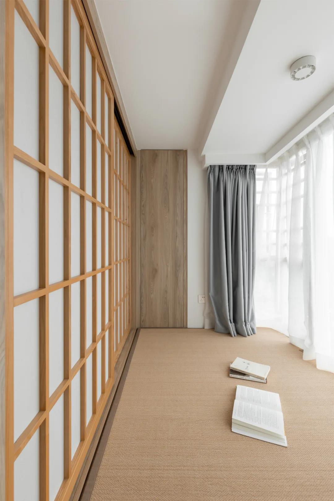 高級感大平層：飄窗別打通了！他家神奇改造多一室