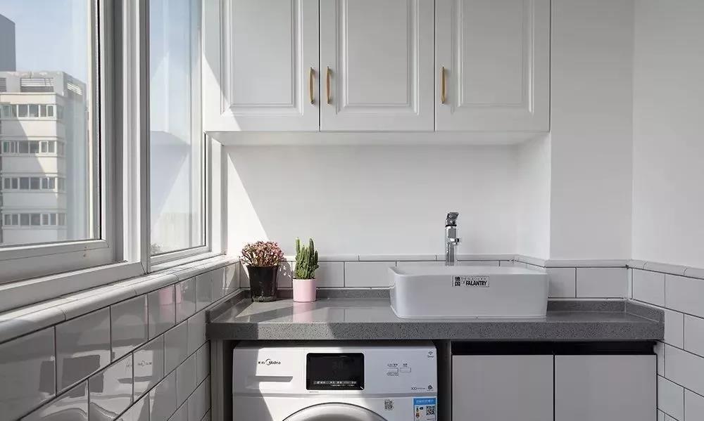 走心設計：「卡座餐廳＋入戶休閑吧」解決入戶見廳煩惱