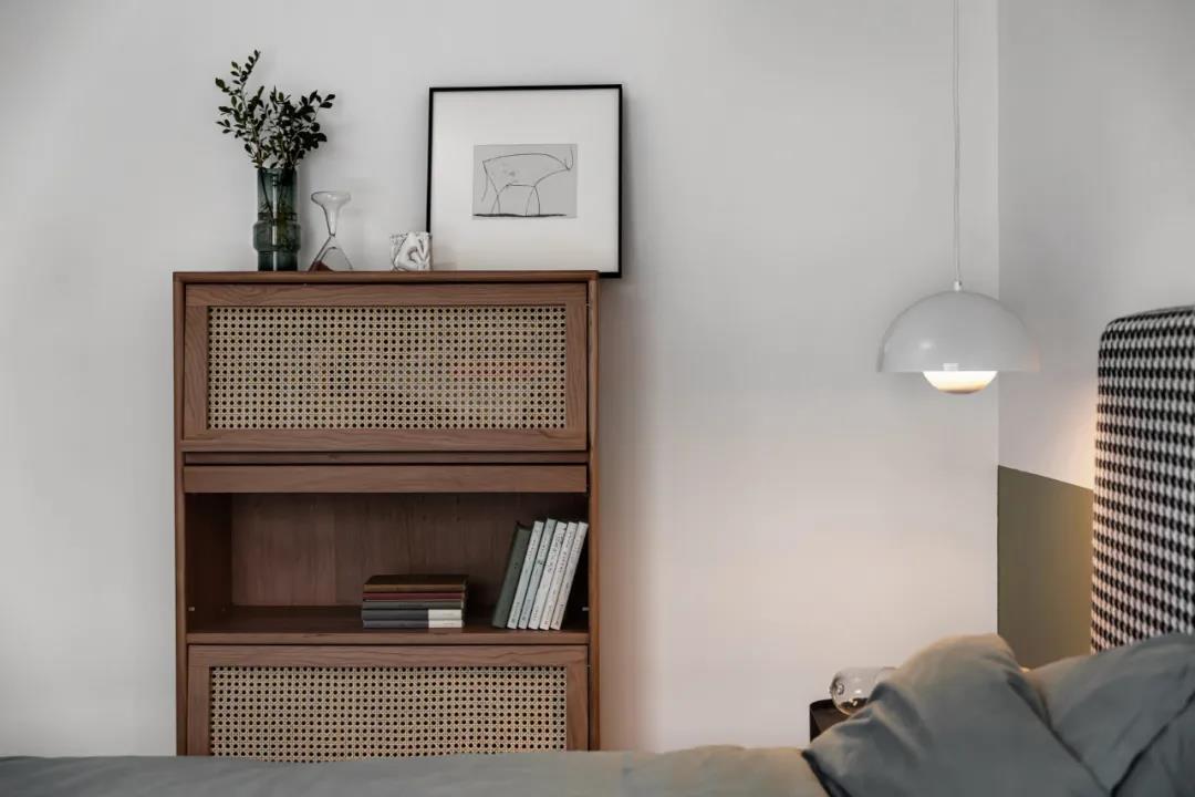 「學(xué)區(qū)房天花板」客廳是