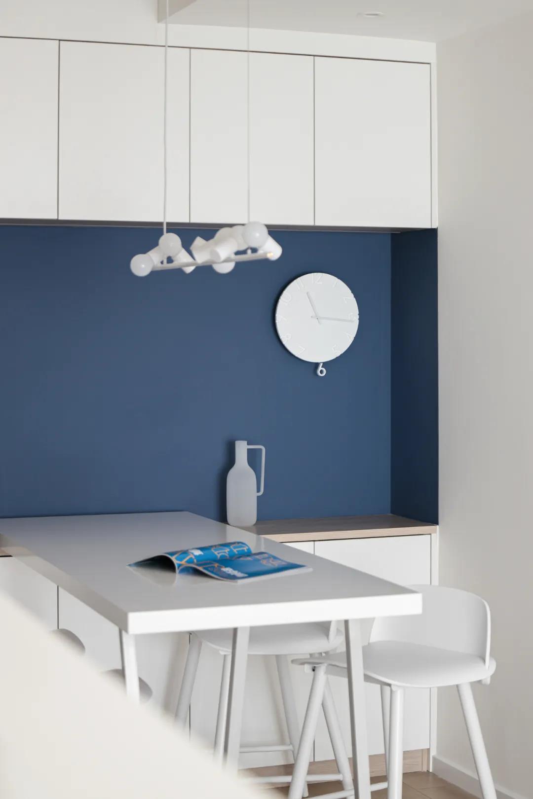 陽臺、主臥墻全拆？60㎡搖身一變大平層，看呆婆婆！	