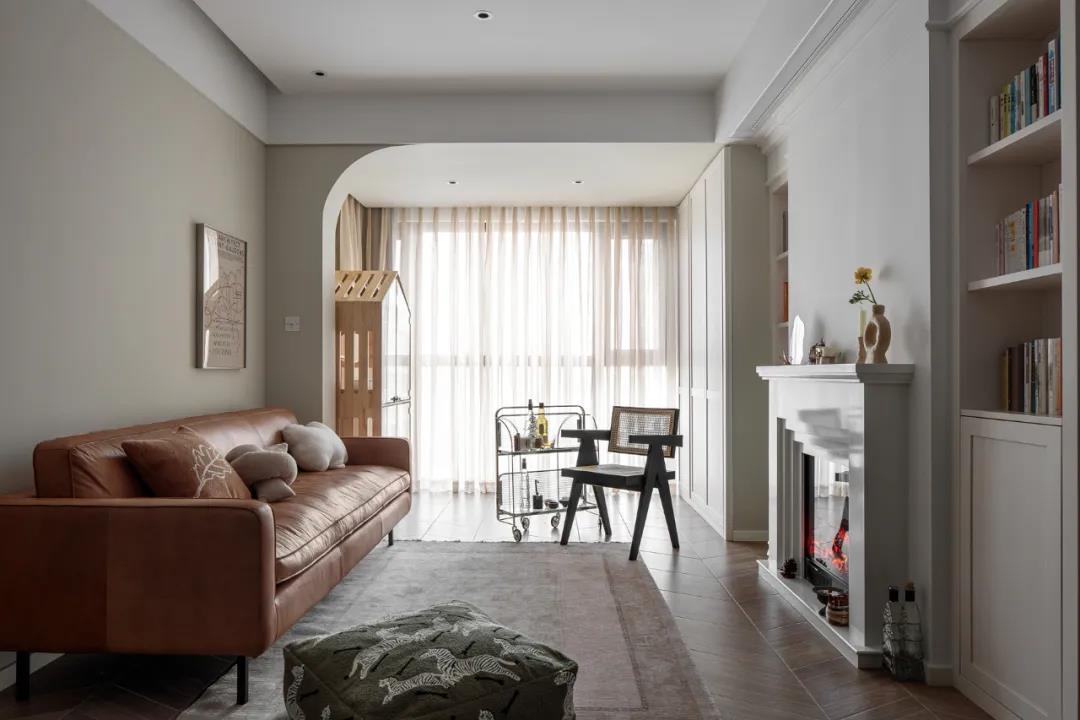暖冬好宅丨75㎡復(fù)古小戶型卻坐擁「輕奢壁爐」我慕了~