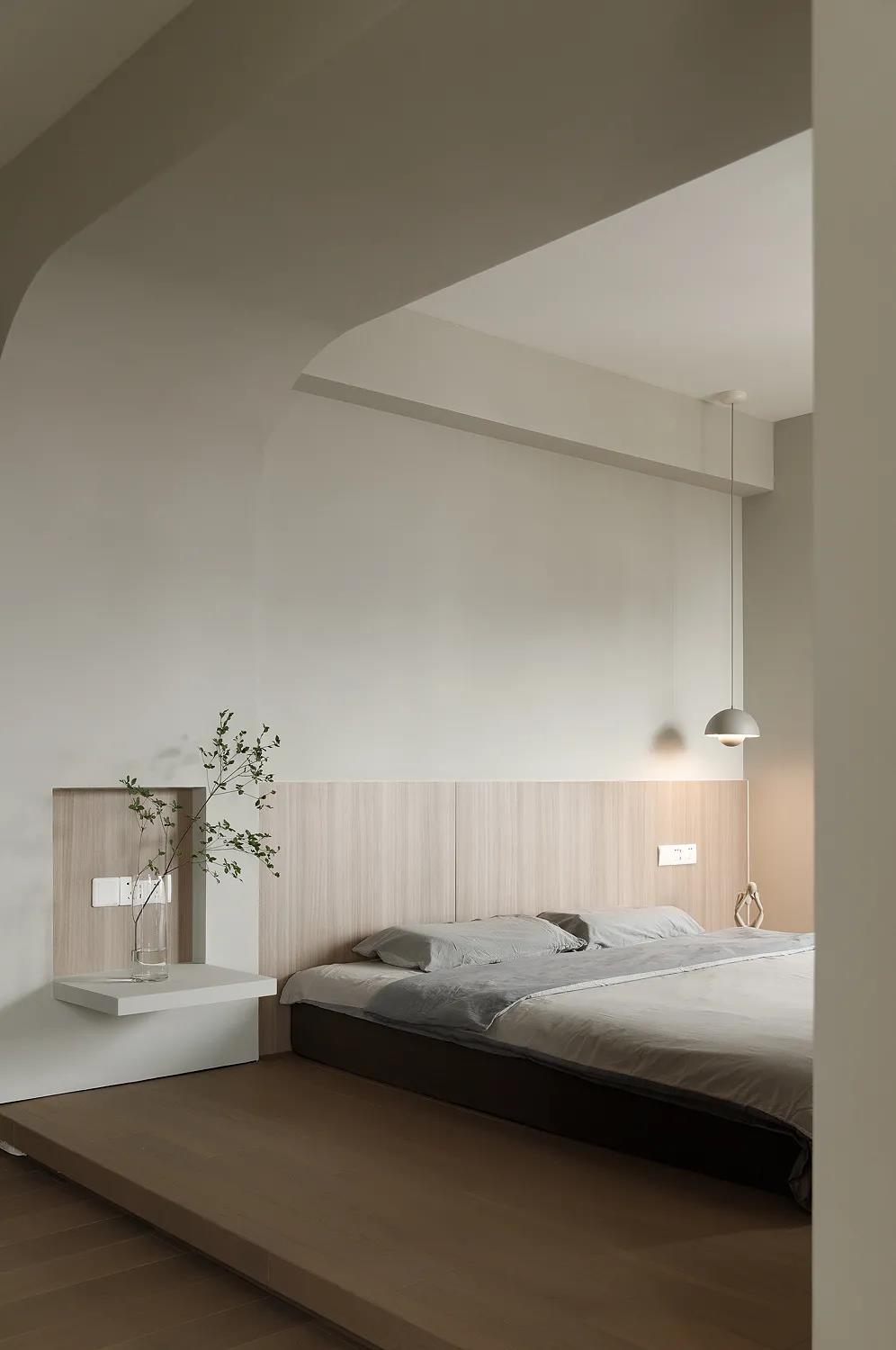 獨居房LV10玩家：112㎡客廳圖書館+露天浴室の詩意幸福