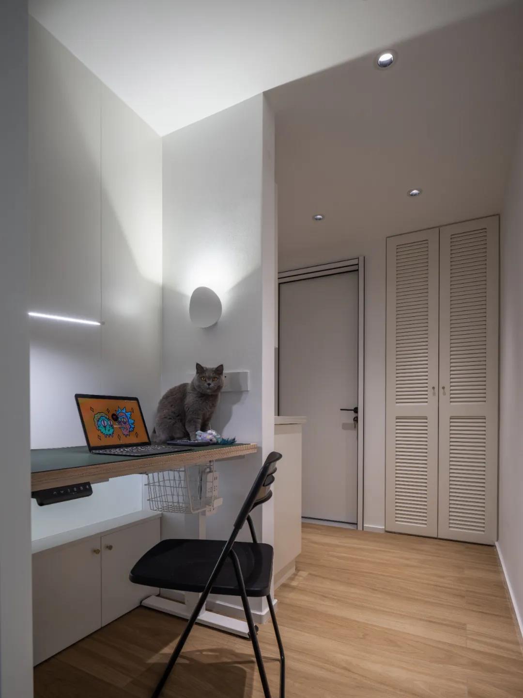 78㎡超極限規劃“貓咪樂園”，過道變書房，功能性max！