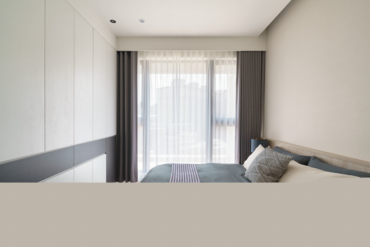 玻璃書房+豪華衣帽間，灑滿陽光的110㎡居家也像在度假