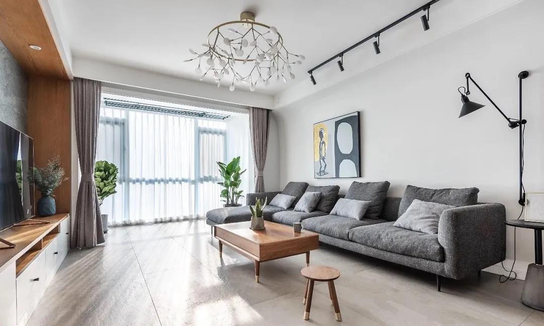 大橫廳落地窗，能藏能收的10年老房堪稱“收納巨獸”