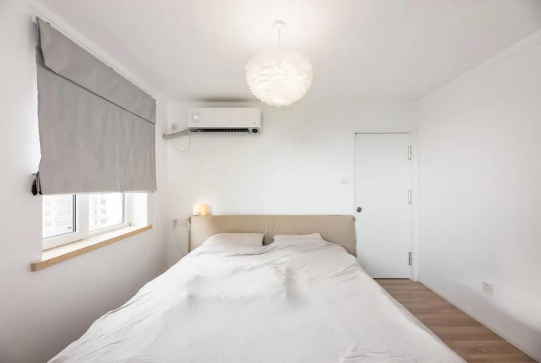 老房沒廳？80㎡三居變兩居，生活、會客、休閑面面俱到！