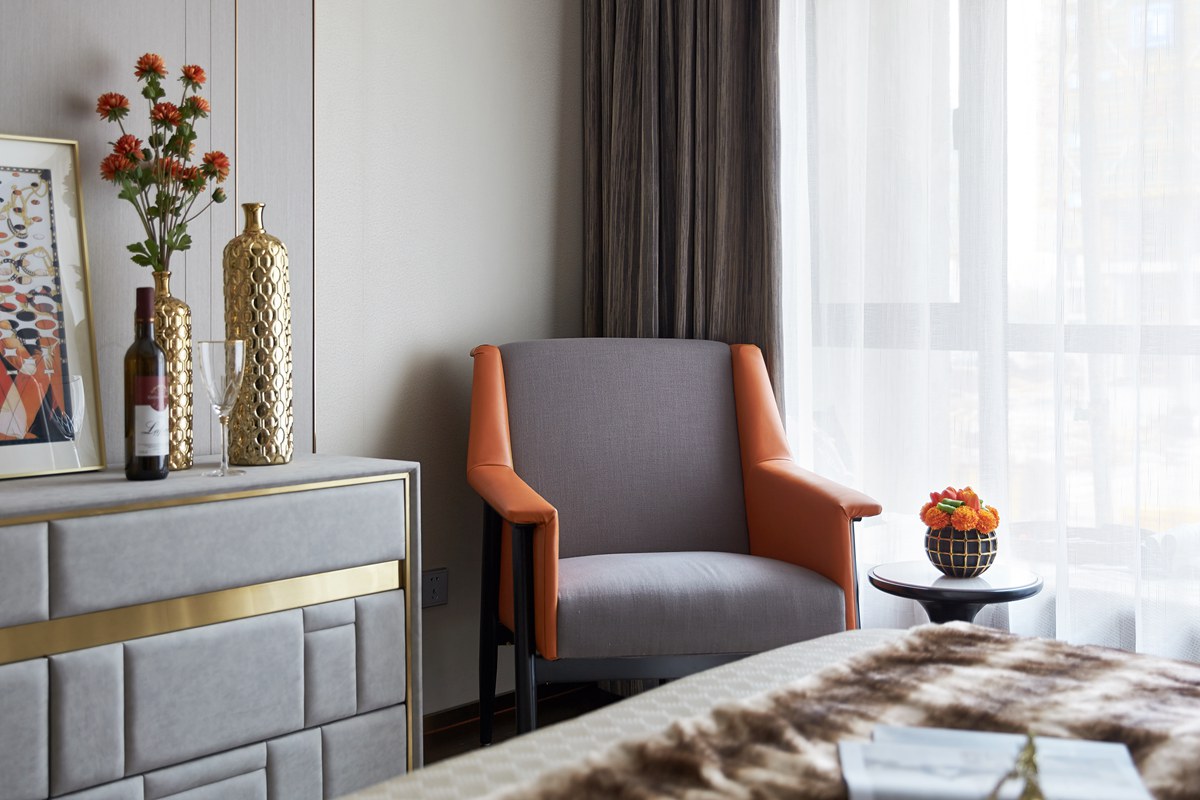 124㎡多口之家，全屋『愛馬仕橙』，雜志里才有的樣子！