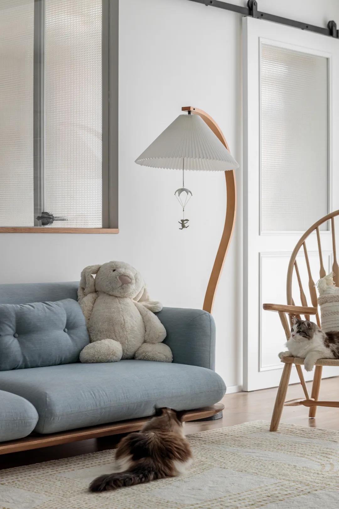 海歸小夫妻爆改126㎡，兩人六喵“高調”入住！