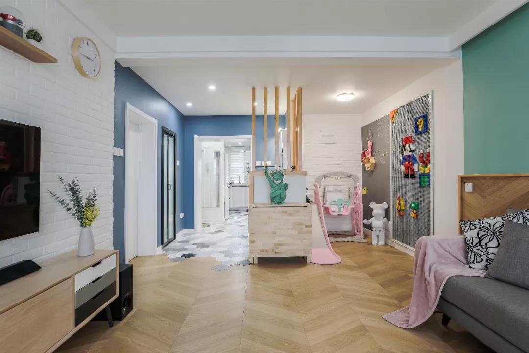 82㎡兩居利用率100%，為毛孩打造游樂場，自己的空間一點不少	