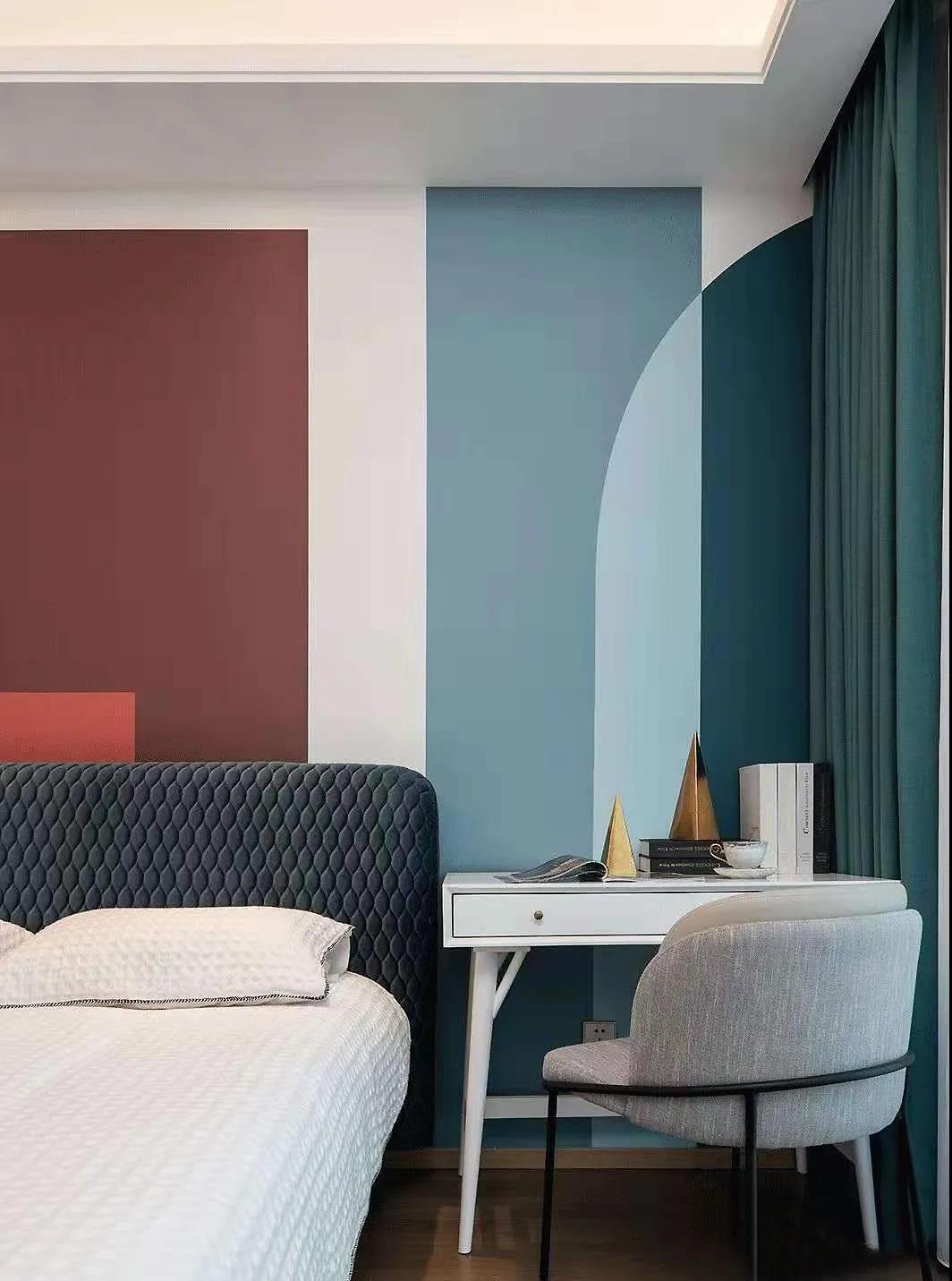 140㎡輕奢三居巧妙偷空間，做出獨(dú)立書房和浴缸，舒適極了